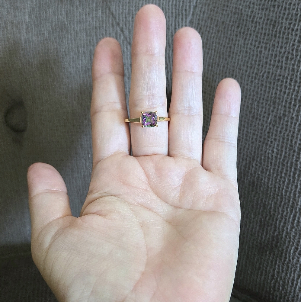 Shivam Cushion Cut Rainbow🌈 Quartz Ring💍 - NWT - Picture 3 of 16